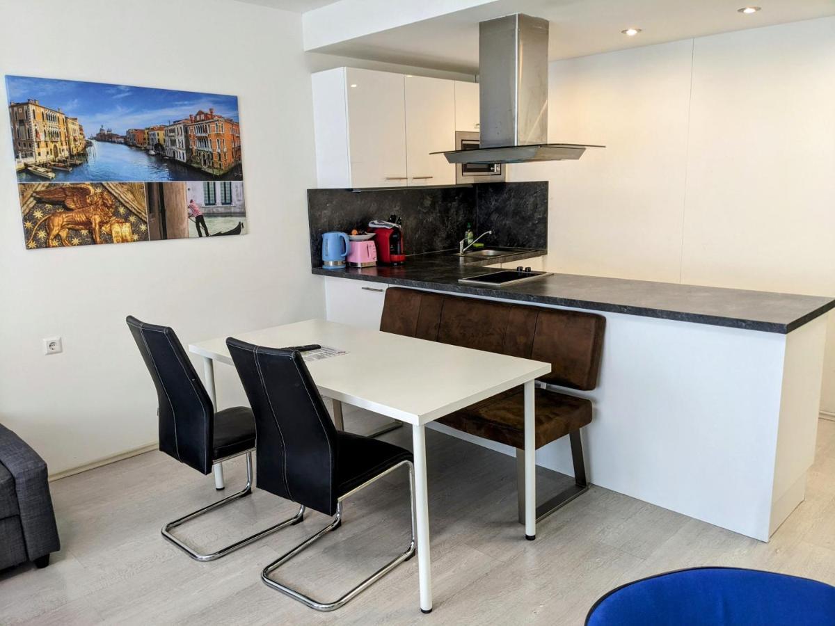 102 Venedig 59M2, 4-8 Pers Extra Bedroom Klagenfurt am Wörthersee Exterior foto